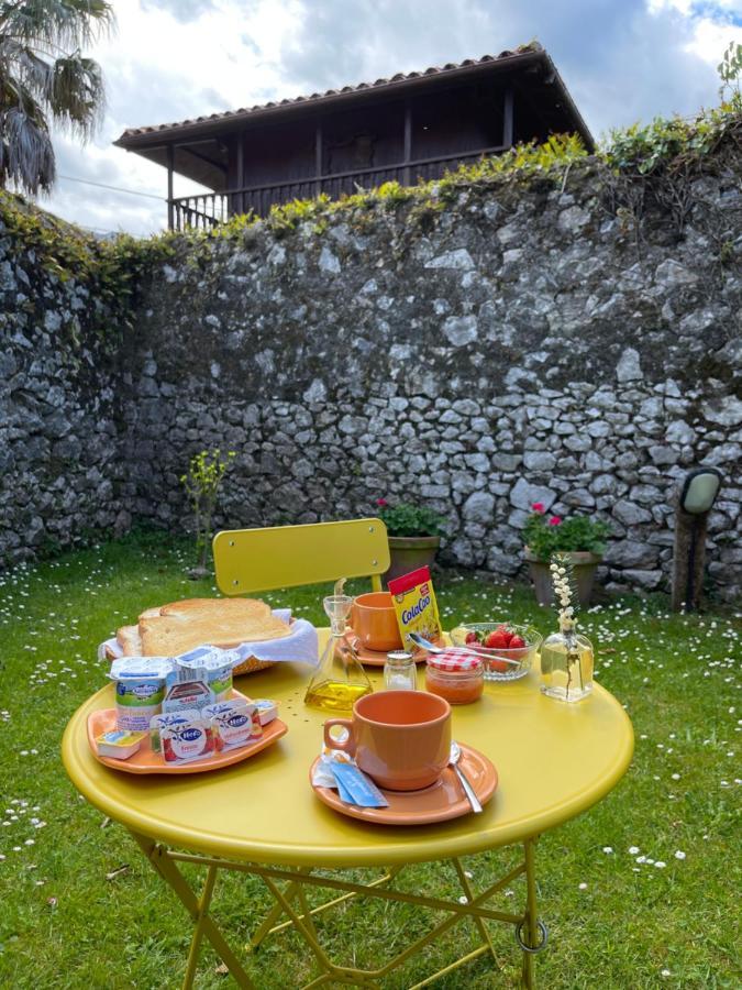 Hotel Rural El Texeu Parres de Llanes Exterior photo