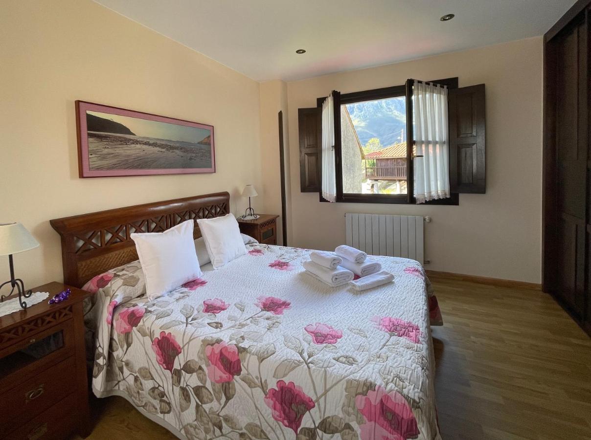 Hotel Rural El Texeu Parres de Llanes Exterior photo